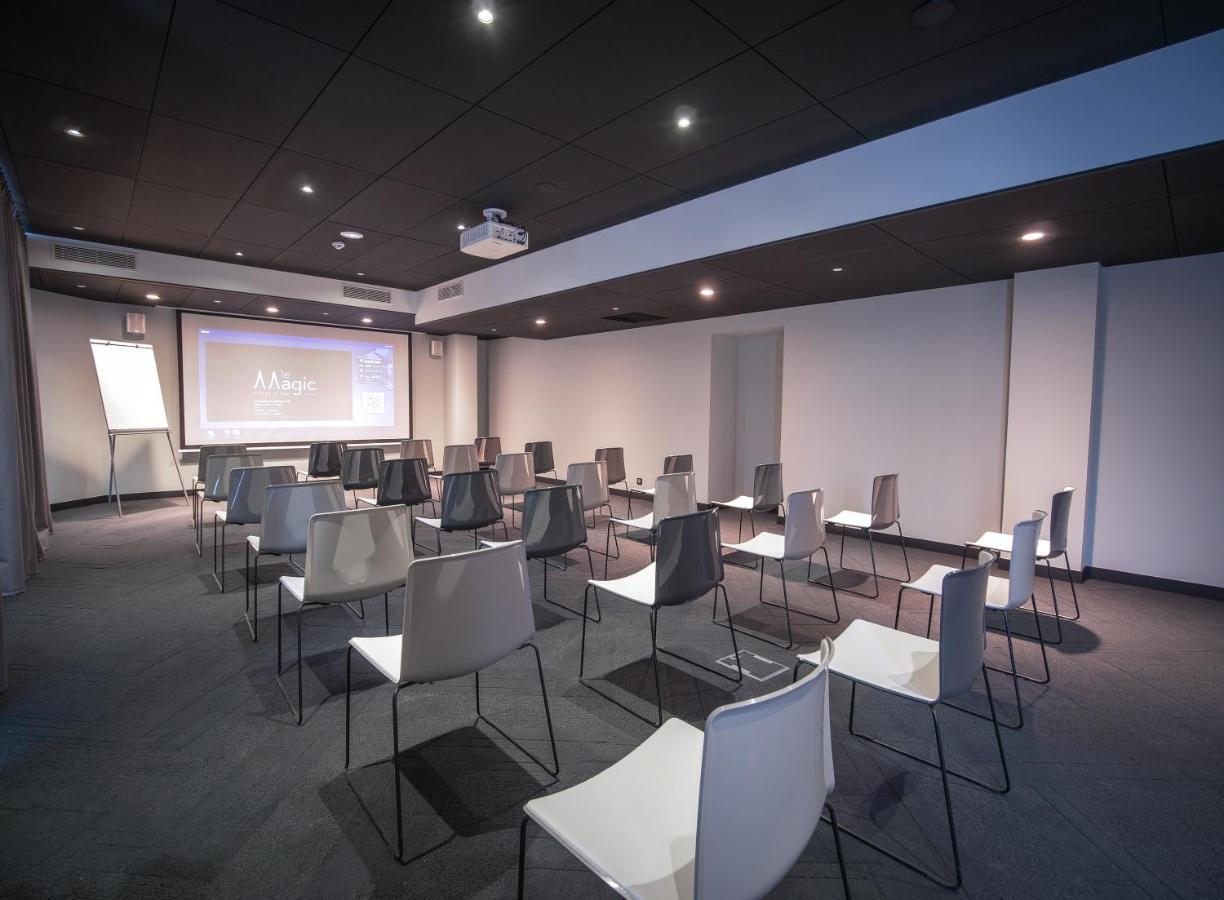 Le Magic Hotel & Spa 비트레 외부 사진